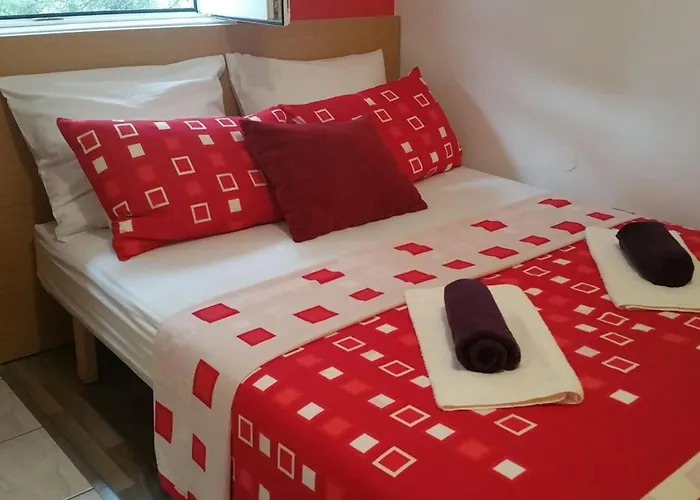 Apartman Mateo - - Red